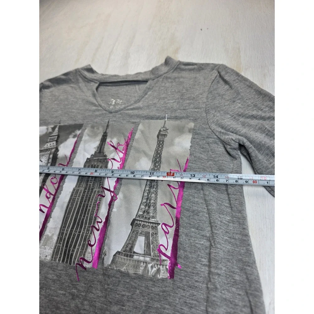 Justice Girls Gray Long Sleeve Graphic Tee London NY Paris Cutout Neck Size 14